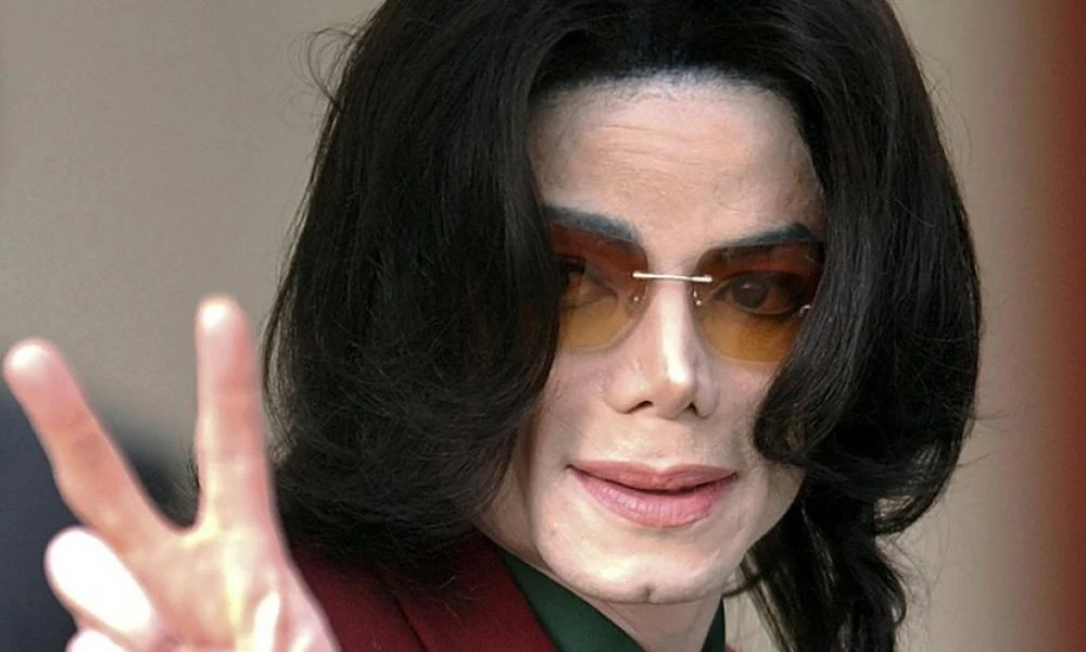 Χρεωμένος «μέχρι το κόκκαλο» ο Μάικλ Τζάκσον: Πέθανε με οφειλές πάνω από 500 εκατ. δολάρια